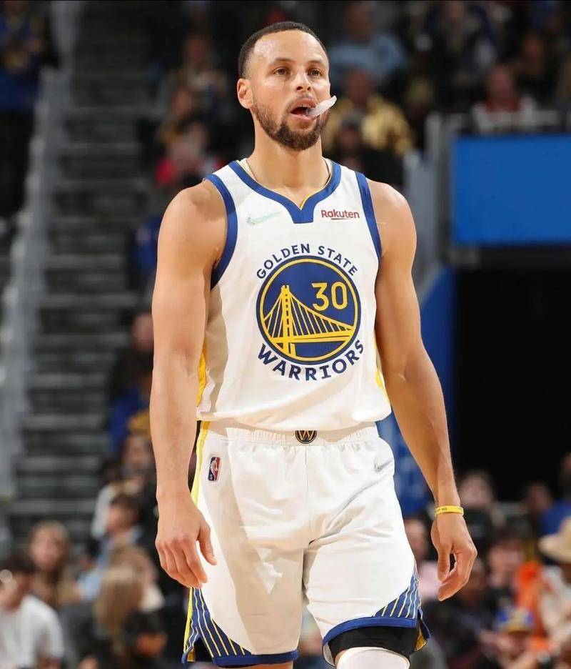 kaiyun-库里与50激战法国队分钟，大比分获胜胜负难料！，Ning焦点对战热度持续攀升-kaiyun