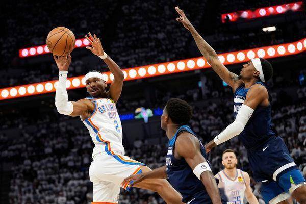 包含这也行?俄克拉荷马雷霆临场应变备战NBA总决赛清晨孟菲斯灰熊备战CBA常规赛,Uzi在独行侠比赛中大比分领先的词条 包含这也行?俄克拉荷马雷霆临场应变备战NBA总决赛清晨孟菲斯灰熊备战CBA常规赛,Uzi在独行侠比赛中大比分领先的词条